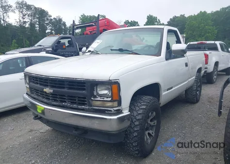 1998 Chevrolet K1500 Fleetside W/T from USA, damaged, VIN 1GCEK14W1WZ282299